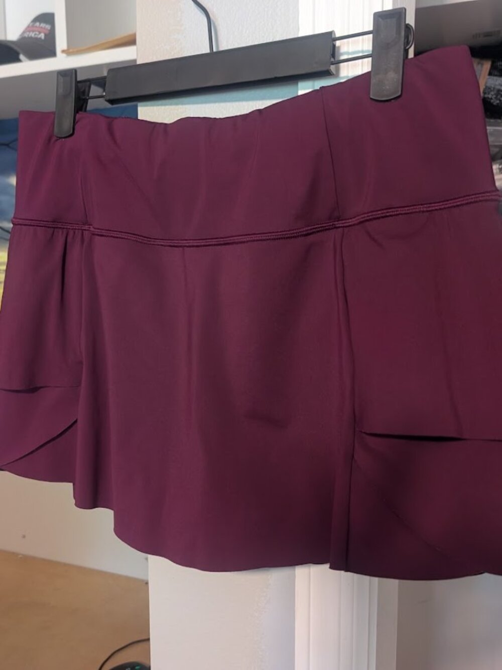 Athleta Plum Burgundy Tiered Ruffle Tennis Golf Running Skort Size Medium